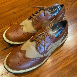 Men’s Kenneth Cole dress shoe size 6